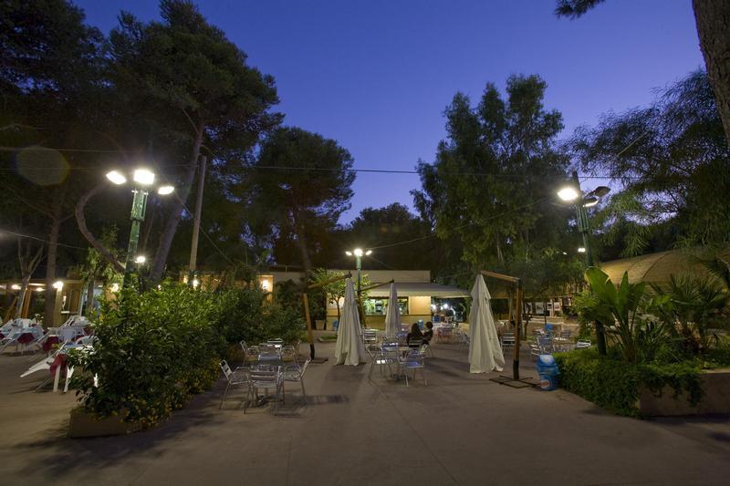 מלון גאליפולי Camping La Vecchia Torre מראה חיצוני תמונה
